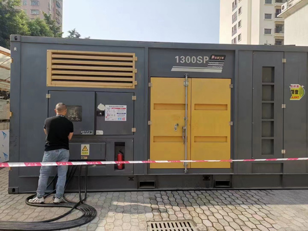 公安500KW发电机组冬季应该配多大的启动电瓶？