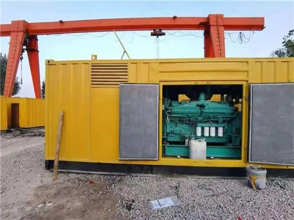 公安冬季低温环境下，500KW发电机组应该选择什么类型的启动电瓶？